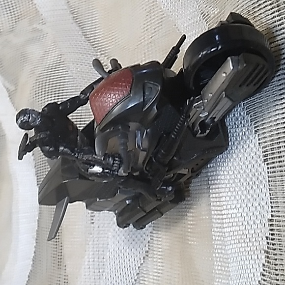 2- 2015 HASBRO MARVEL AVENGERS Age Of Ultron Ironman ATV & Motorcycle - Picture 3 of 12